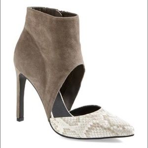 🐍 Steve Madden Vyceroyy Snake Pumps 🐍